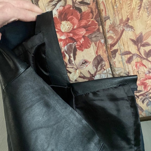 WILSON LEATHER SKIRT PELLE STUDIO BODYCON BLACK LEATHER SKIRT MIDI SKIRT 4 VTG - Picture 10 of 14